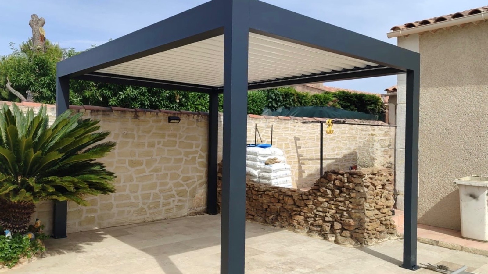 Pergola bioclimatique 