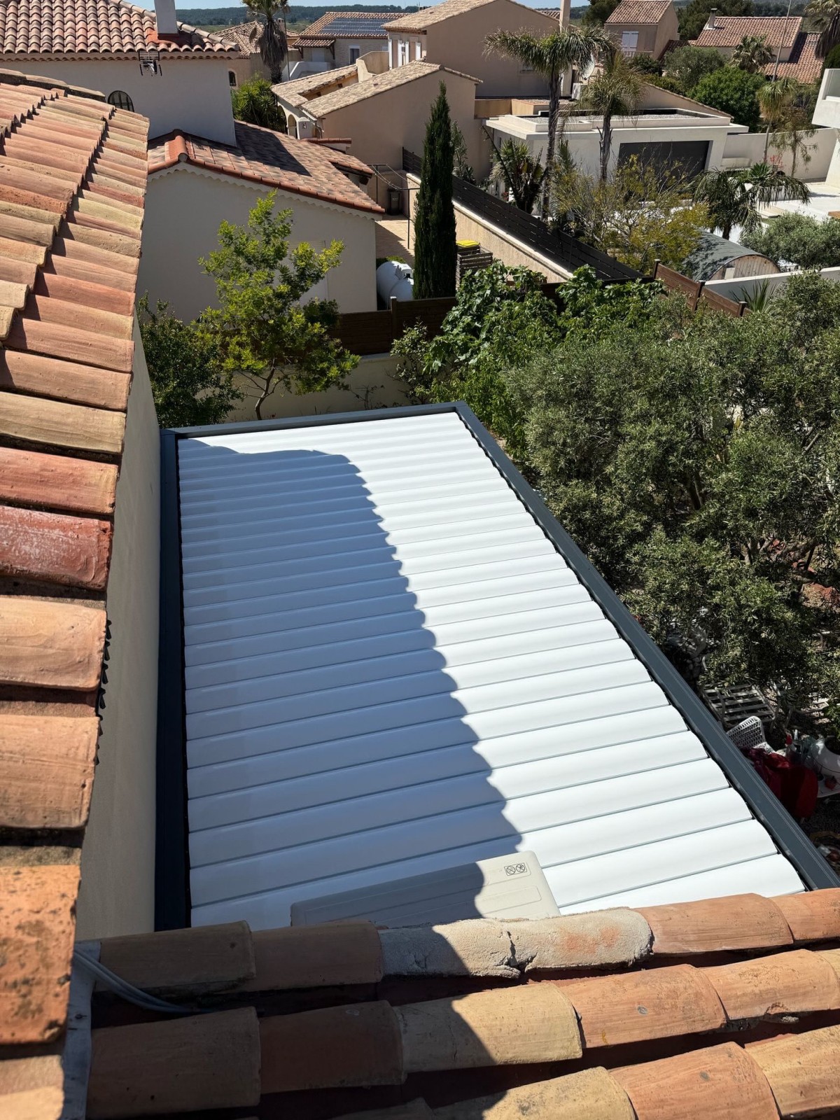 Installation d’une pergola bioclimatique à Sausset-les-Pins