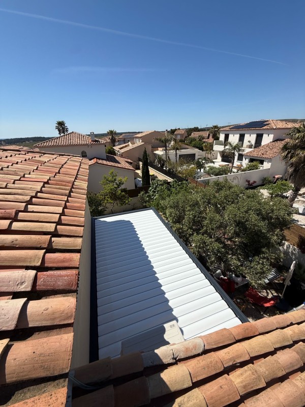 Installation d’une pergola bioclimatique à Sausset-les-Pins 