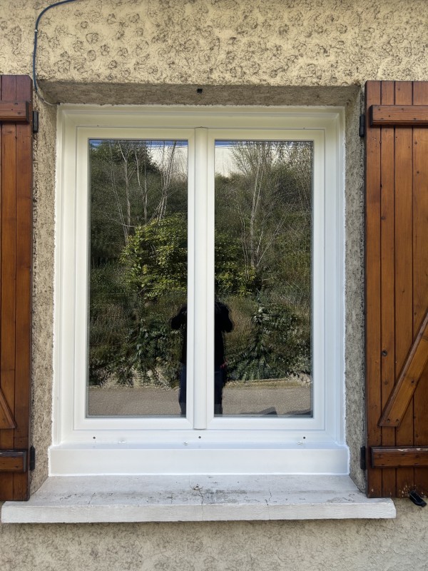 pose d’une fenêtre sur Martigues 